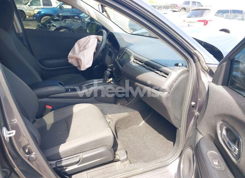 Photo 5 of 2021 Honda Hr-v 2WD EX (VIN 3CZRU5H53MM705770)