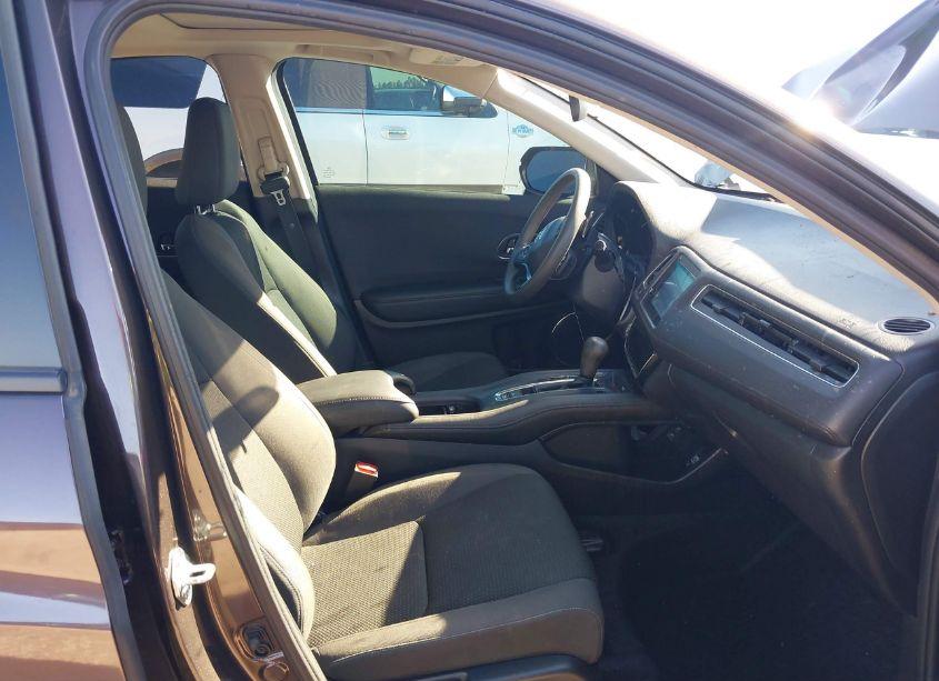 Photo 5 of 2021 Honda Hr-v 2WD EX (VIN 3CZRU5H53MM719653)