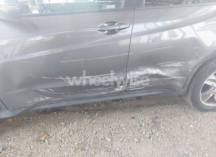 Photo 6 of 2021 Honda Hr-v 2WD EX (VIN 3CZRU5H53MM727803)