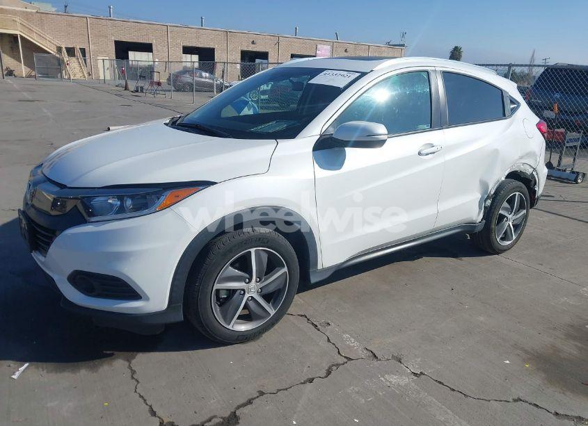 Photo 2 of 2021 Honda Hr-v 2WD EX (VIN 3CZRU5H53MM734038)