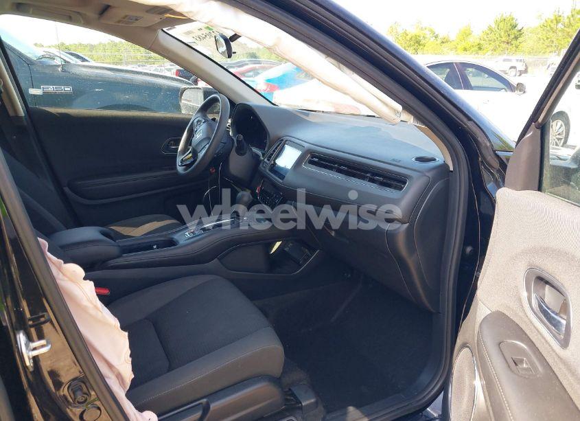 Photo 5 of 2022 Honda Hr-v 2WD EX (VIN 3CZRU5H53NM732937)