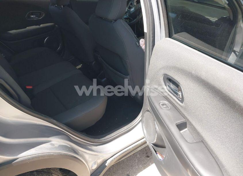 Photo 8 of 2022 Honda Hr-v 2WD EX (VIN 3CZRU5H53NM735580)