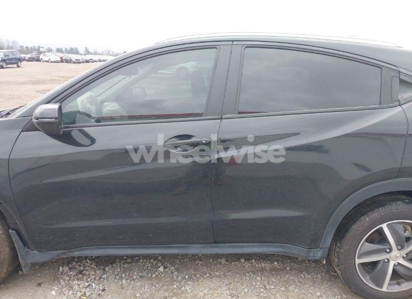 Photo 15 of 2022 Honda Hr-v 2WD EX (VIN 3CZRU5H53NM744070)
