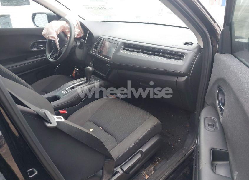 Photo 5 of 2022 Honda Hr-v 2WD EX (VIN 3CZRU5H53NM744070)