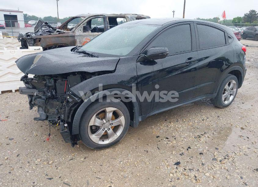 Photo 2 of 2017 Honda Hr-v EX (VIN 3CZRU5H54HG709900)