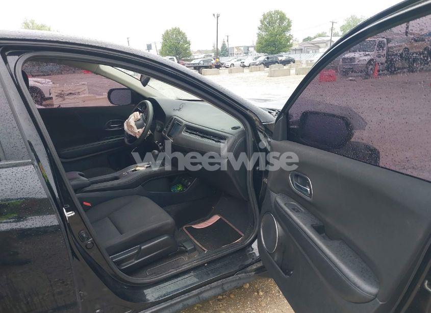 Photo 5 of 2017 Honda Hr-v EX (VIN 3CZRU5H54HG709900)