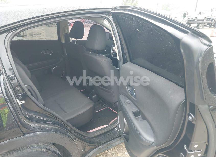 Photo 8 of 2017 Honda Hr-v EX (VIN 3CZRU5H54HG709900)