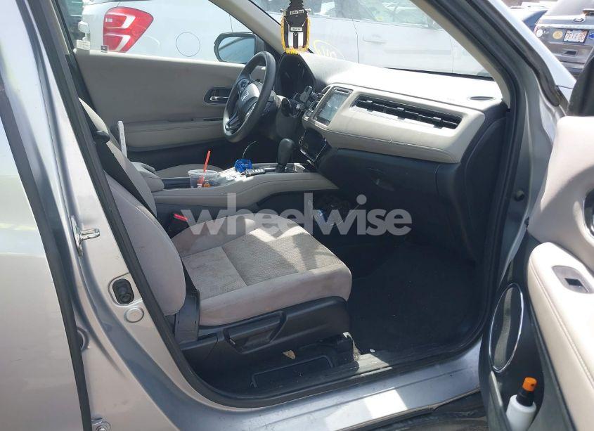 Photo 5 of 2017 Honda Hr-v EX (VIN 3CZRU5H54HM723782)