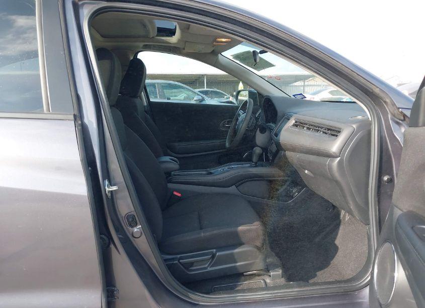 Photo 5 of 2018 Honda Hr-v EX (VIN 3CZRU5H54JG703570)