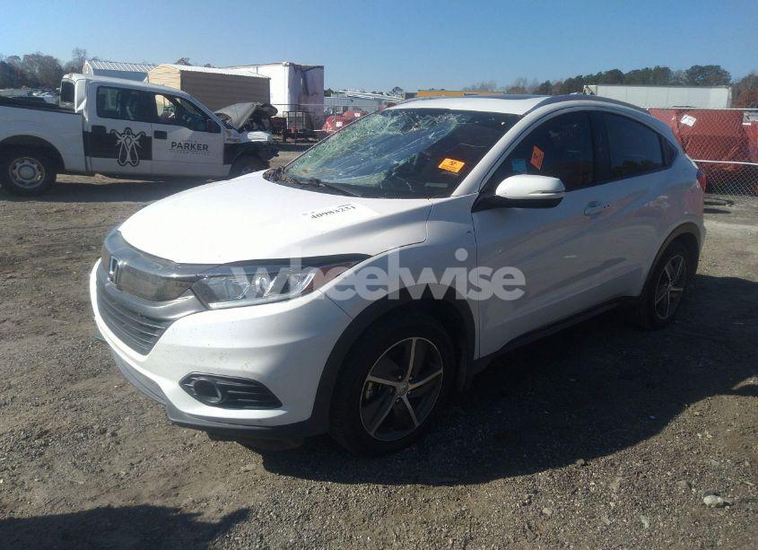 Photo 2 of 2021 Honda Hr-v 2WD EX (VIN 3CZRU5H54MM711450)