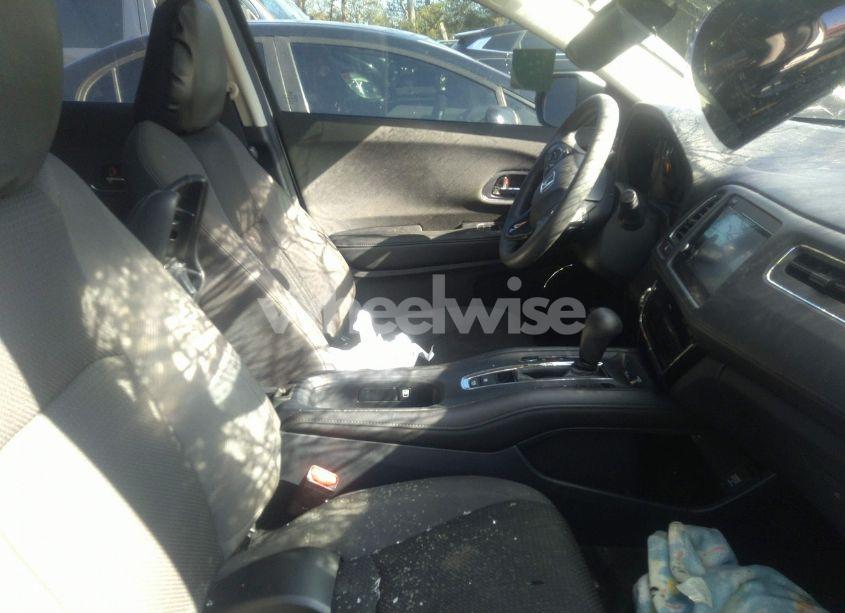 Photo 5 of 2021 Honda Hr-v 2WD EX (VIN 3CZRU5H54MM711450)