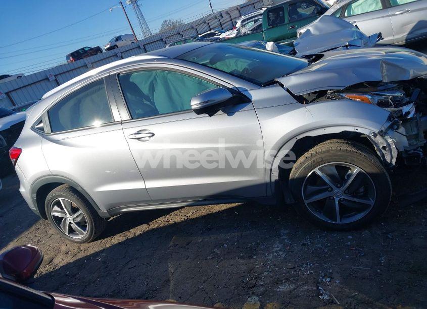 Photo 13 of 2021 Honda Hr-v 2WD EX (VIN 3CZRU5H54MM732699)