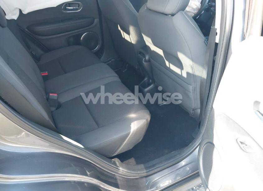 Photo 8 of 2022 Honda Hr-v 2WD EX (VIN 3CZRU5H54NM744496)