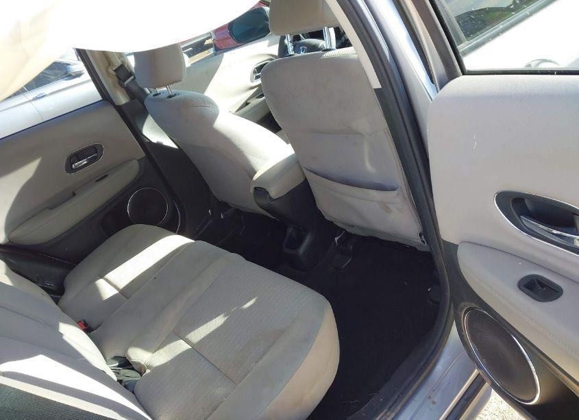 Photo 8 of 2017 Honda Hr-v EX (VIN 3CZRU5H55HG704298)