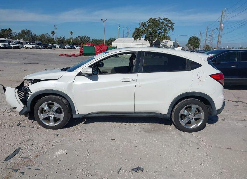 Photo 15 of 2017 Honda Hr-v EX (VIN 3CZRU5H55HM722088)