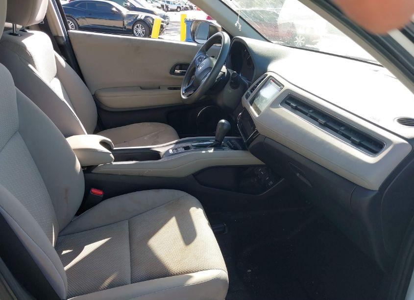 Photo 5 of 2017 Honda Hr-v EX (VIN 3CZRU5H55HM722088)