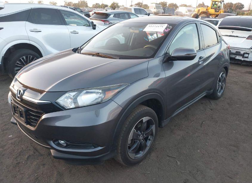 Photo 2 of 2018 Honda Hr-v EX (VIN 3CZRU5H55JG703786)