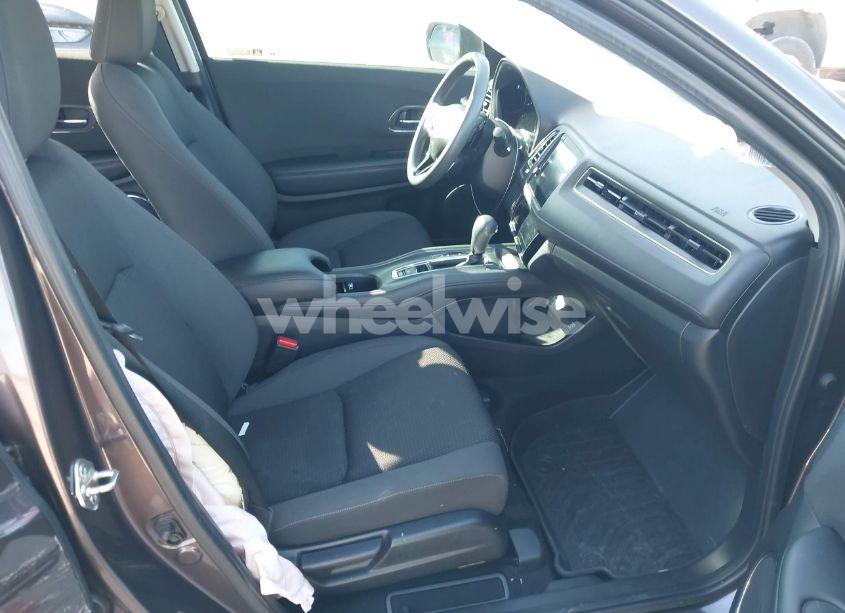 Photo 5 of 2019 Honda Hr-v EX (VIN 3CZRU5H55KM704942)