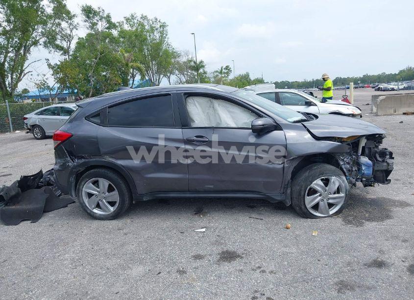 Photo 13 of 2019 Honda Hr-v EX (VIN 3CZRU5H55KM712488)