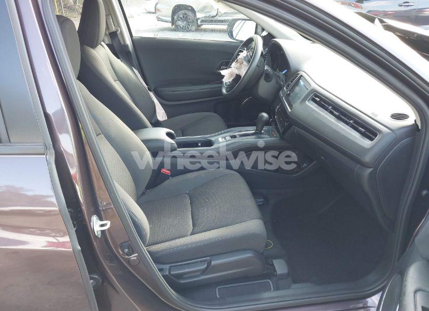 Photo 5 of 2022 Honda Hr-v 2WD EX (VIN 3CZRU5H55NM710776)