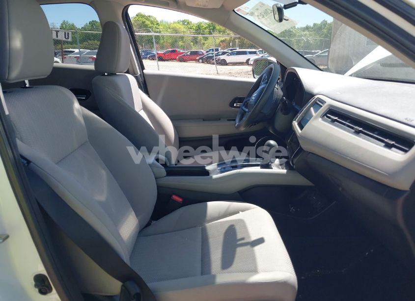 Photo 5 of 2017 Honda Hr-v EX (VIN 3CZRU5H56HM708054)