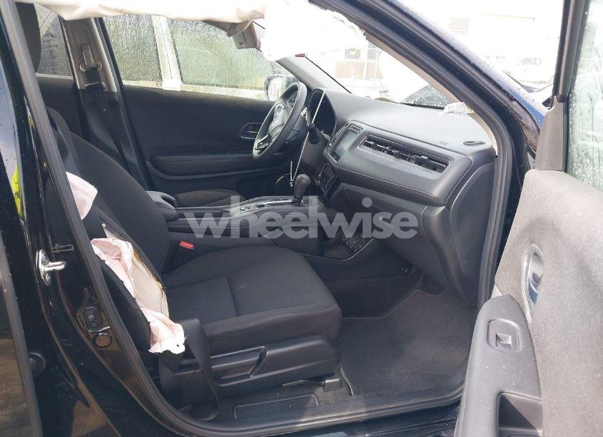 Photo 5 of 2018 Honda Hr-v EX (VIN 3CZRU5H56JM708920)