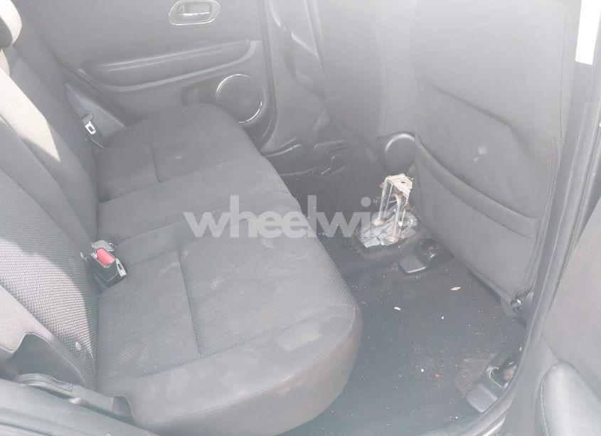 Photo 8 of 2018 Honda Hr-v EX (VIN 3CZRU5H56JM712093)