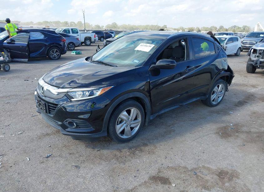 Photo 2 of 2019 Honda Hr-v EX (VIN 3CZRU5H56KM715450)