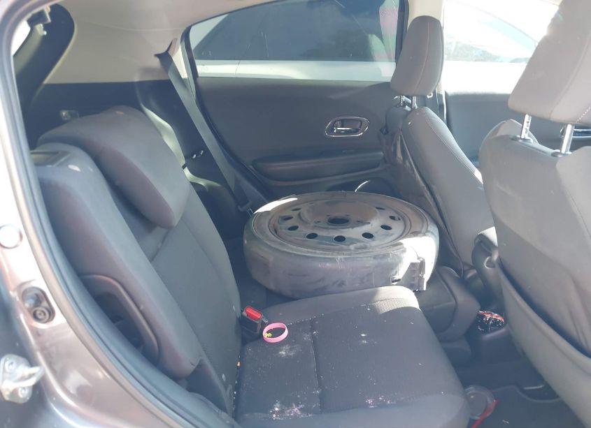 Photo 8 of 2019 Honda Hr-v EX (VIN 3CZRU5H56KM728215)