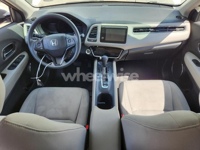 Photo 10 of 2021 HONDA HR-V EX (VIN 3CZRU5H56MM708033)