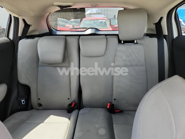 Photo 2 of 2021 HONDA HR-V EX (VIN 3CZRU5H56MM708033)