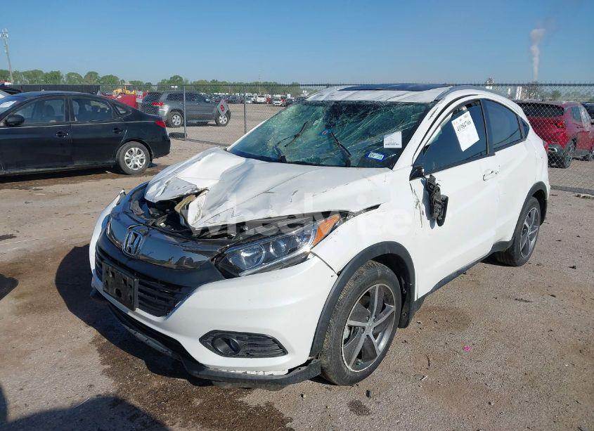 Photo 2 of 2022 Honda Hr-v 2WD EX (VIN 3CZRU5H56NM704680)