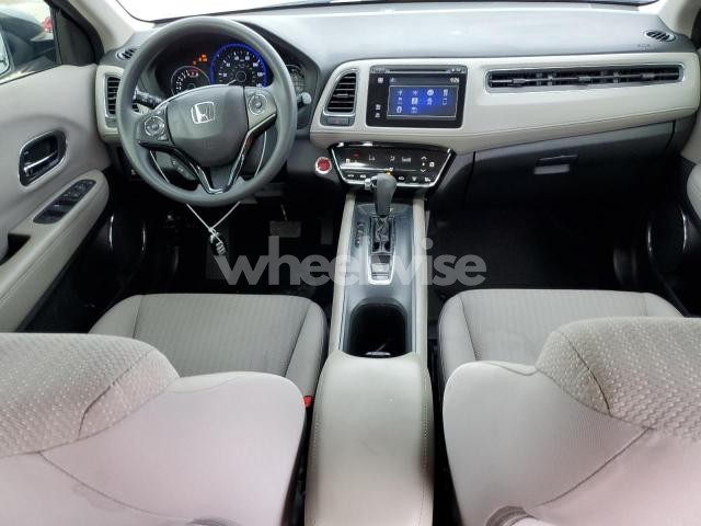 Photo 2 of 2018 HONDA HR-V EX (VIN 3CZRU5H57JG700596)