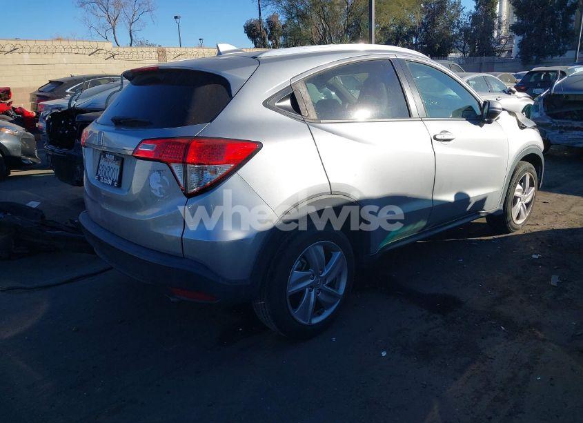 Photo 4 of 2020 Honda Hr-v (VIN 3CZRU5H57LM701543)