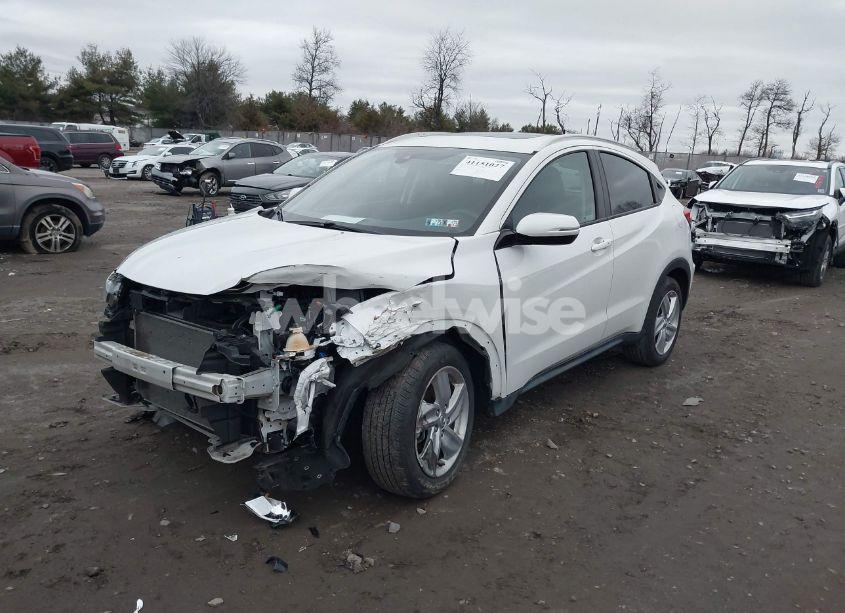 Photo 2 of 2020 Honda Hr-v 2WD EX (VIN 3CZRU5H57LM713935)