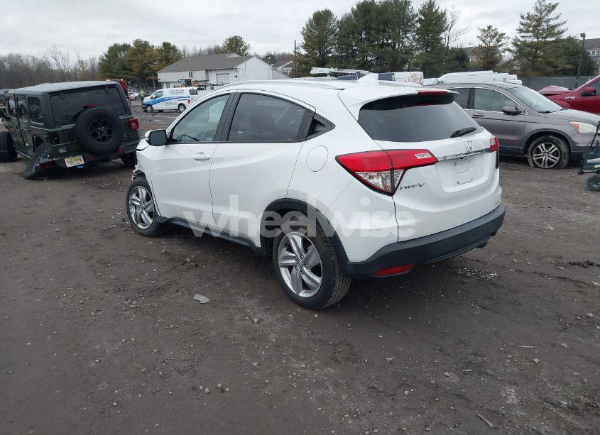 Photo 3 of 2020 Honda Hr-v 2WD EX (VIN 3CZRU5H57LM713935)