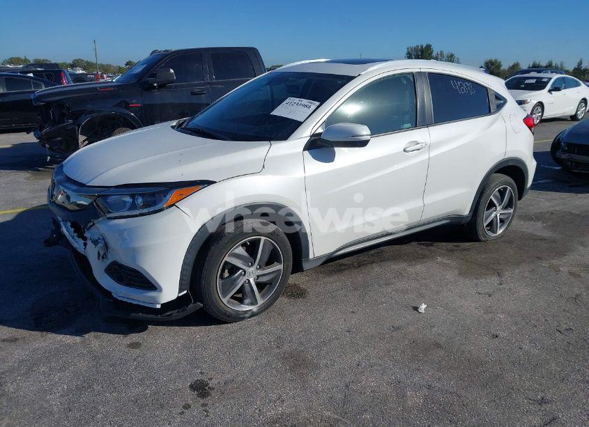 Photo 2 of 2021 Honda Hr-v 2WD EX (VIN 3CZRU5H57MM705013)