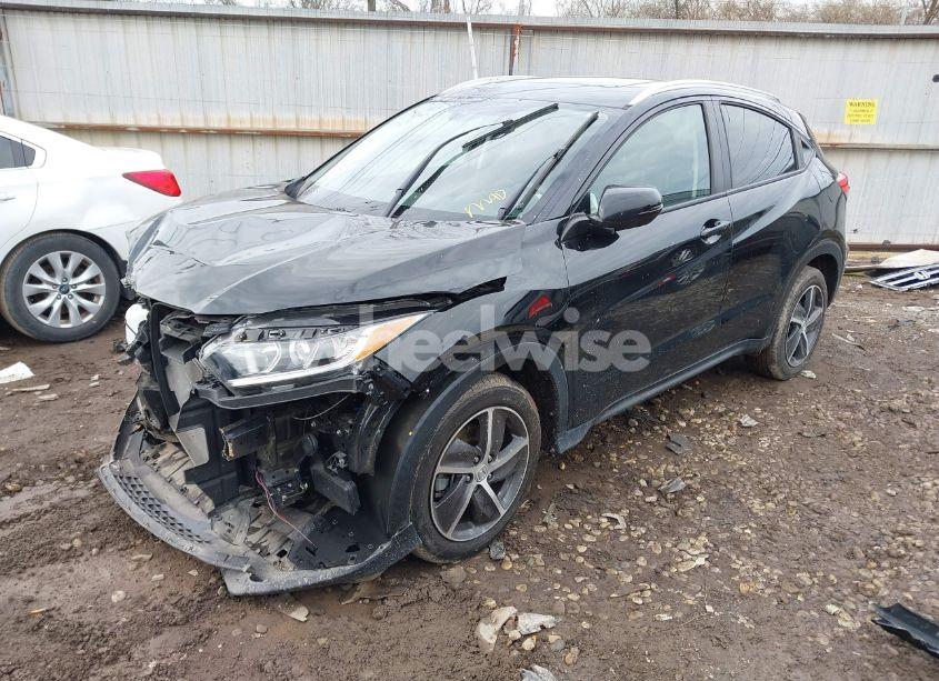 Photo 2 of 2022 Honda Hr-v 2WD EX (VIN 3CZRU5H57NM710021)