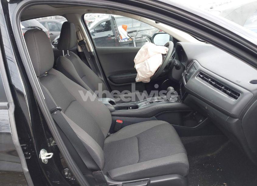 Photo 5 of 2022 Honda Hr-v 2WD EX (VIN 3CZRU5H57NM710021)