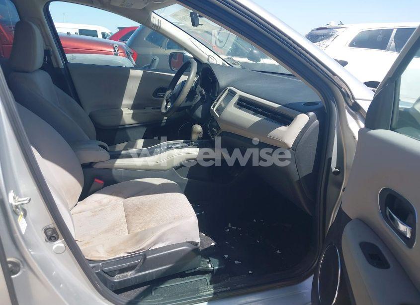 Photo 5 of 2016 Honda Hr-v EX (VIN 3CZRU5H58GM715991)