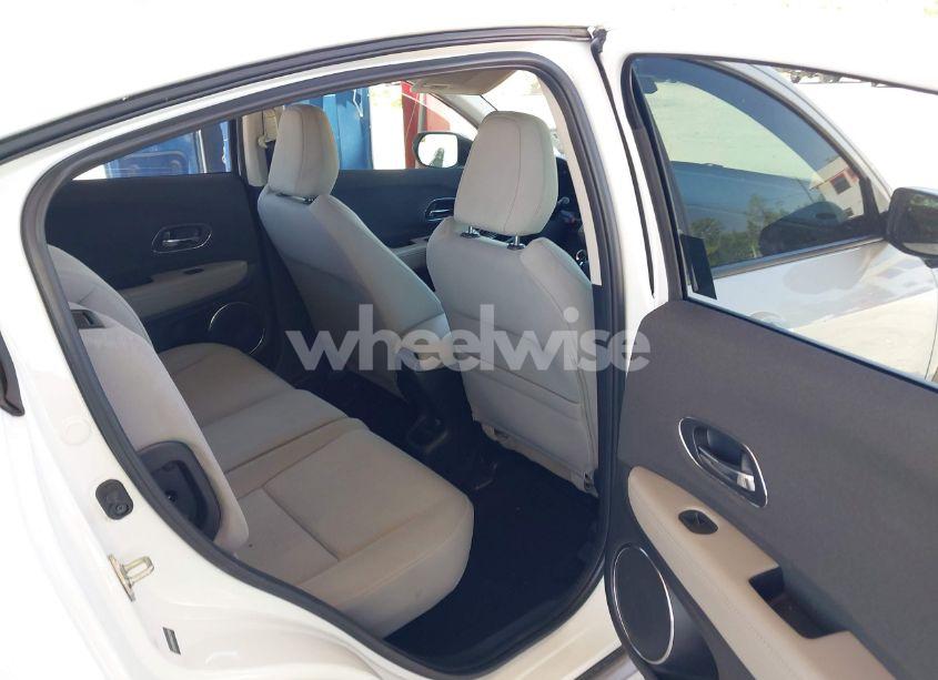 Photo 8 of 2019 Honda Hr-v EX (VIN 3CZRU5H58KM729088)