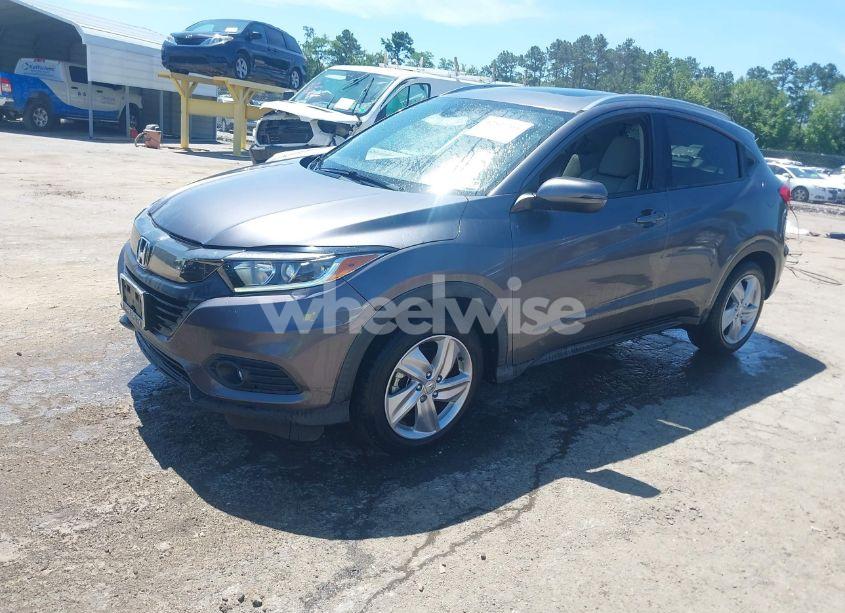 Photo 2 of 2019 Honda Hr-v EX (VIN 3CZRU5H59KM716964)