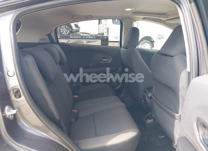 Photo 8 of 2021 Honda Hr-v 2WD EX (VIN 3CZRU5H59MM710083)