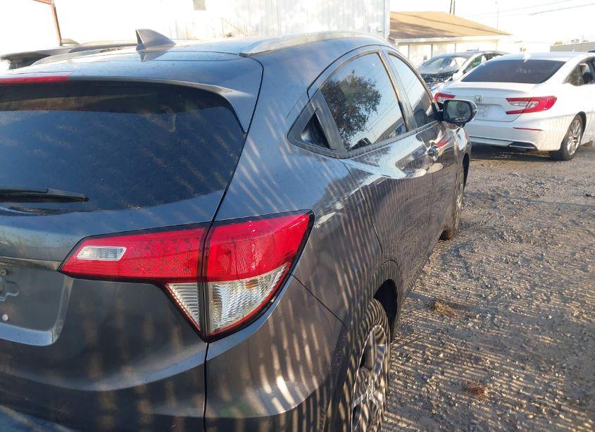 Photo 4 of 2022 Honda Hr-v 2WD EX (VIN 3CZRU5H59NM702471)