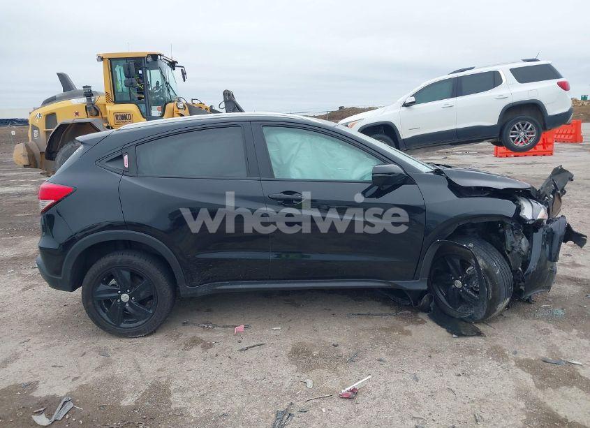 Photo 13 of 2022 Honda Hr-v 2WD EX (VIN 3CZRU5H59NM742081)