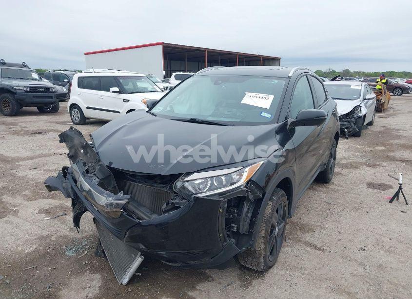 Photo 2 of 2022 Honda Hr-v 2WD EX (VIN 3CZRU5H59NM742081)