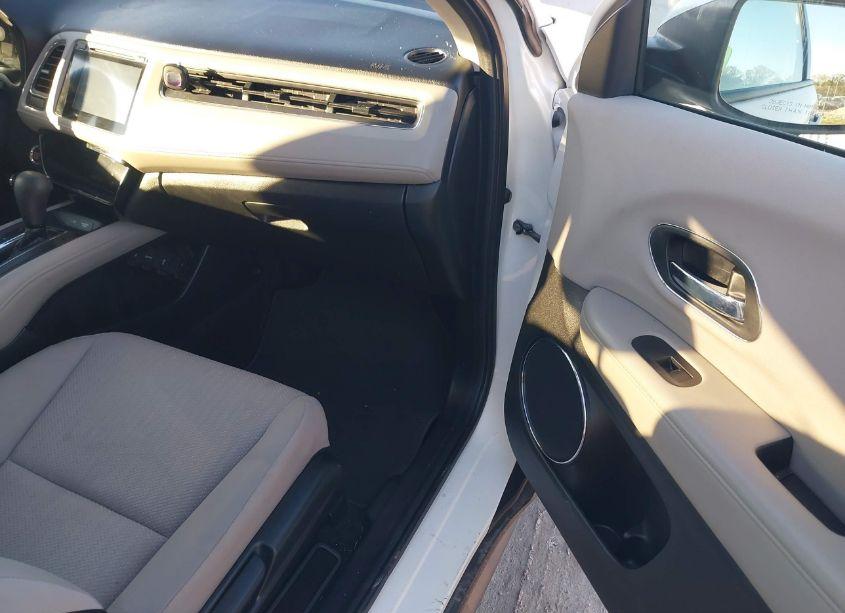 Photo 5 of 2016 Honda Hr-v EX (VIN 3CZRU5H5XGM711103)