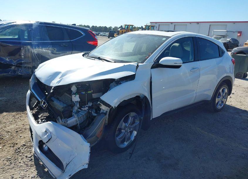 Photo 2 of 2017 Honda Hr-v EX (VIN 3CZRU5H5XHM710714)