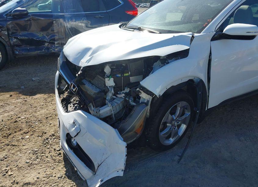 Photo 6 of 2017 Honda Hr-v EX (VIN 3CZRU5H5XHM710714)