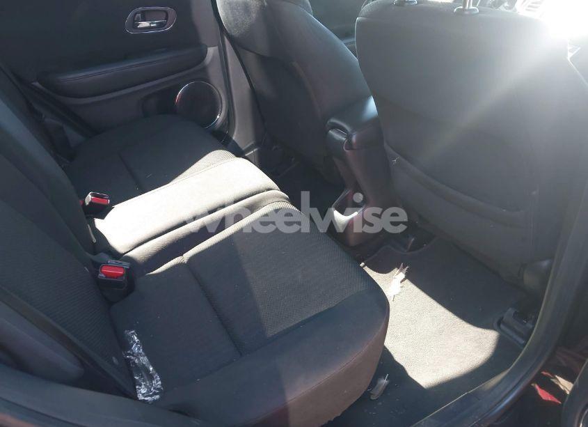 Photo 8 of 2017 Honda Hr-v EX (VIN 3CZRU5H5XHM710809)